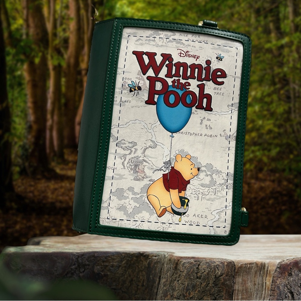 Winnie the Pooh Crossbody lounge fly